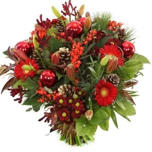 Kerstboeket rood bloemen + kerstdeco